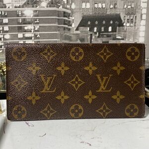 Authentic Louis Vuitton Rare Vintage Monogram checkbook holder